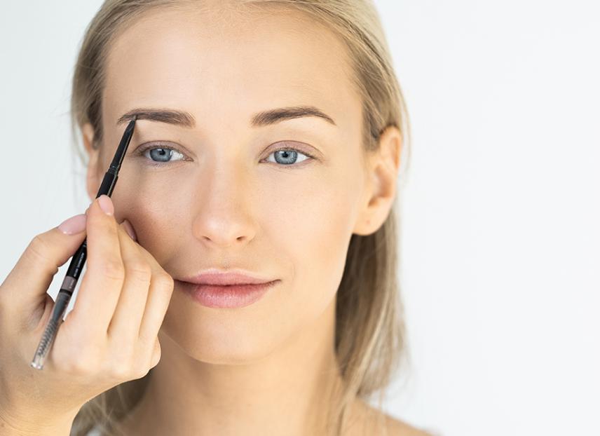 어떤 아이브로우 펜슬을 선택해야 할까요?