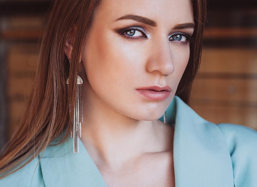 처진 눈꺼풀에 적합한 메이크업